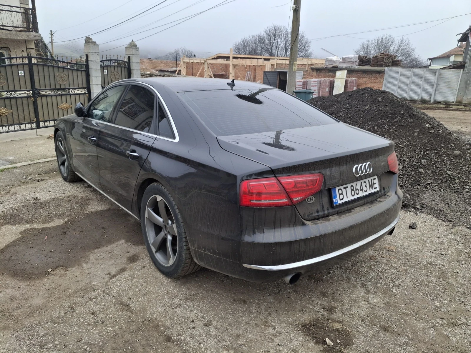 Audi A8 4.2 FSI - изображение 6
