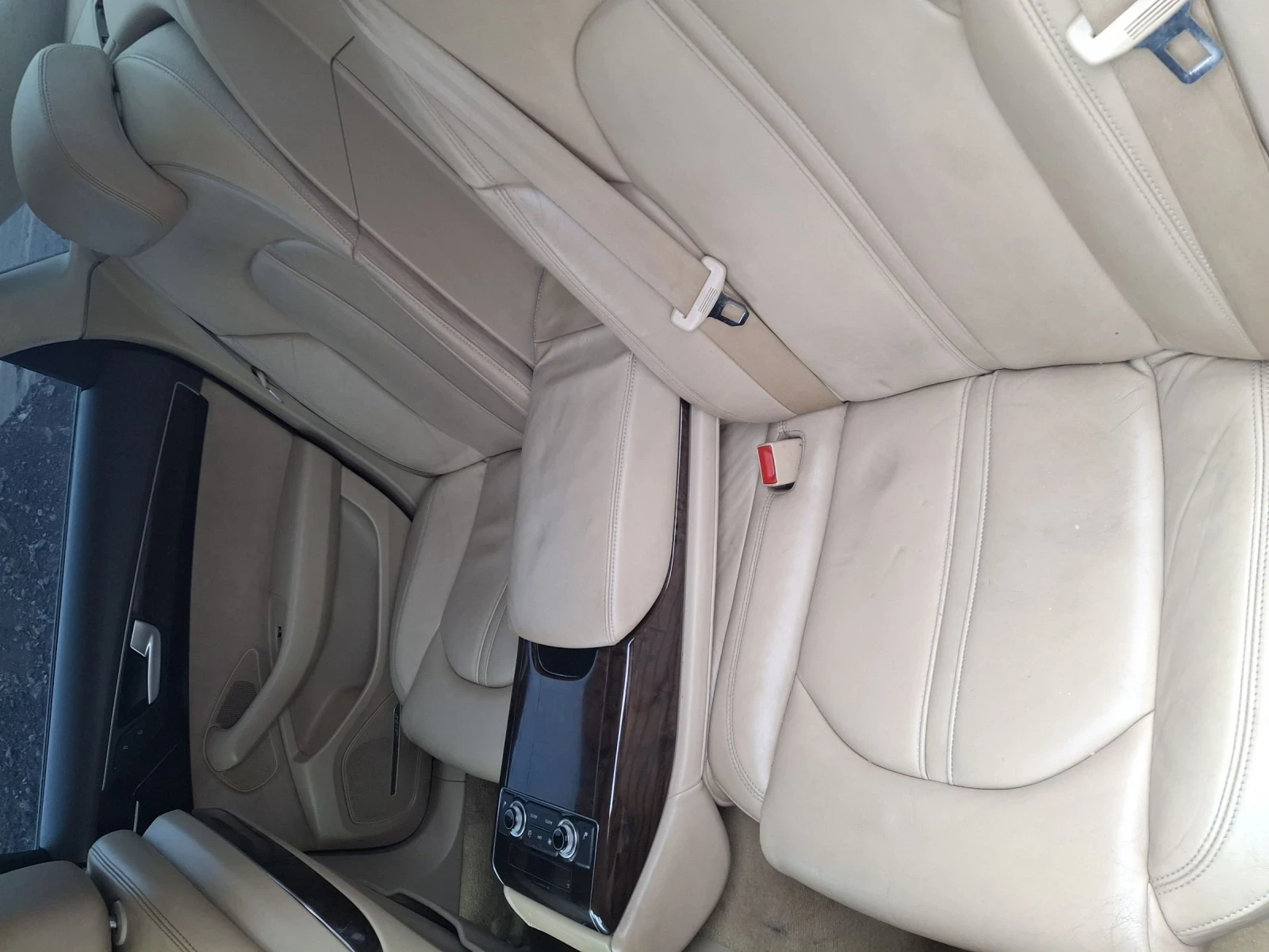 Audi A8 4.2 FSI - изображение 3