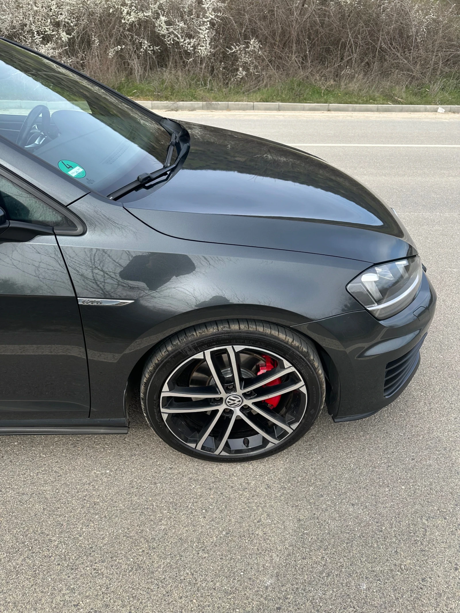 VW Golf, снимка 2 - Автомобили и джипове - 53953377