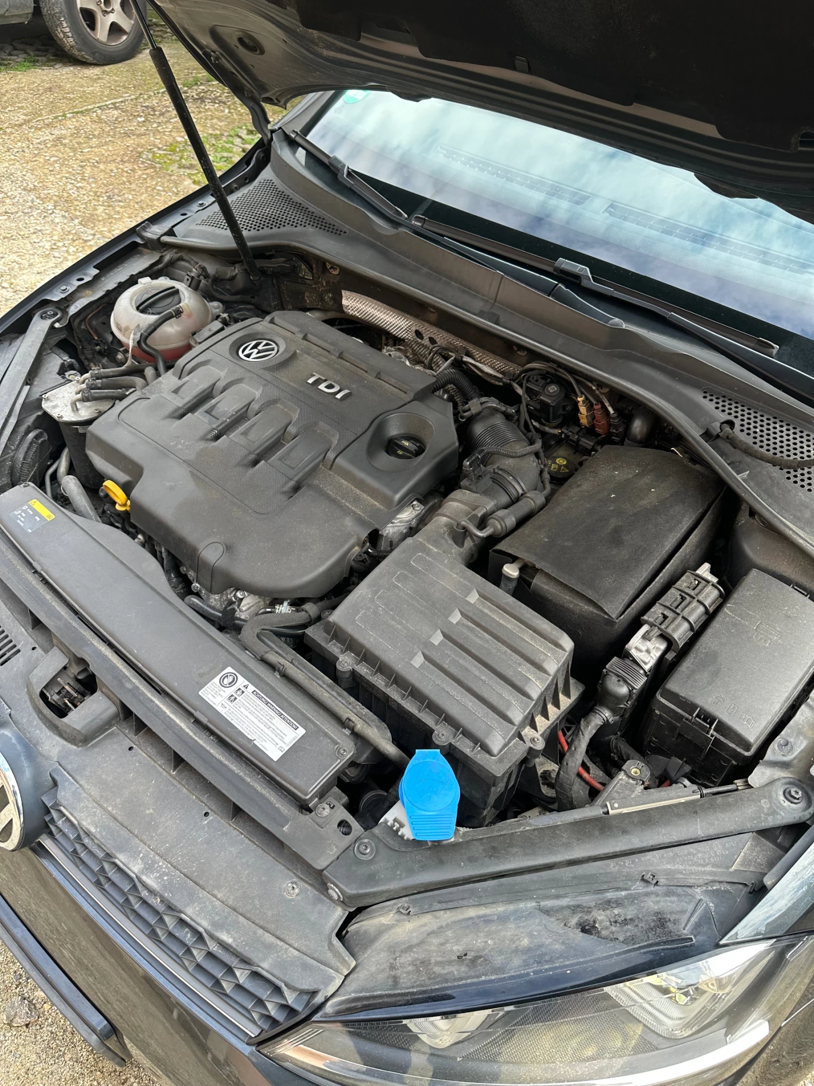 VW Golf, снимка 12 - Автомобили и джипове - 53953377