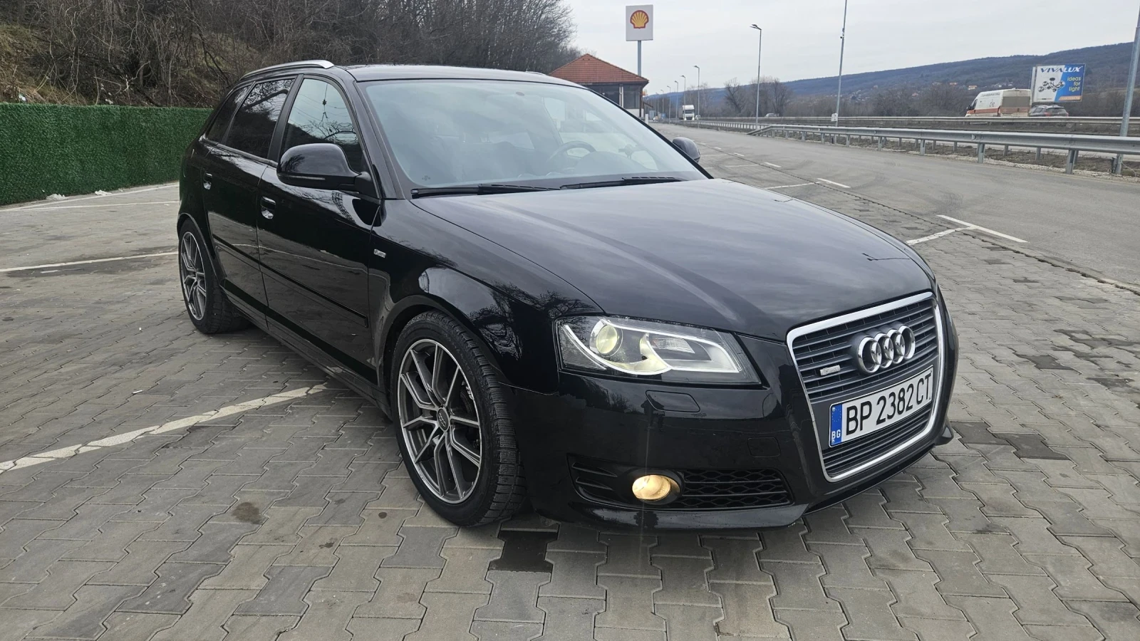 Audi A3 1.8T  3xS Line - изображение 3