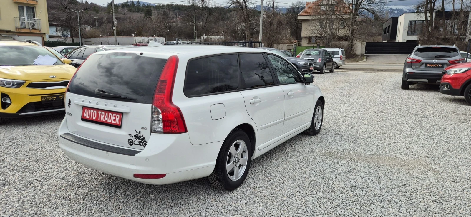 Volvo V50 2.0-145кс.КЛИМА - изображение 6