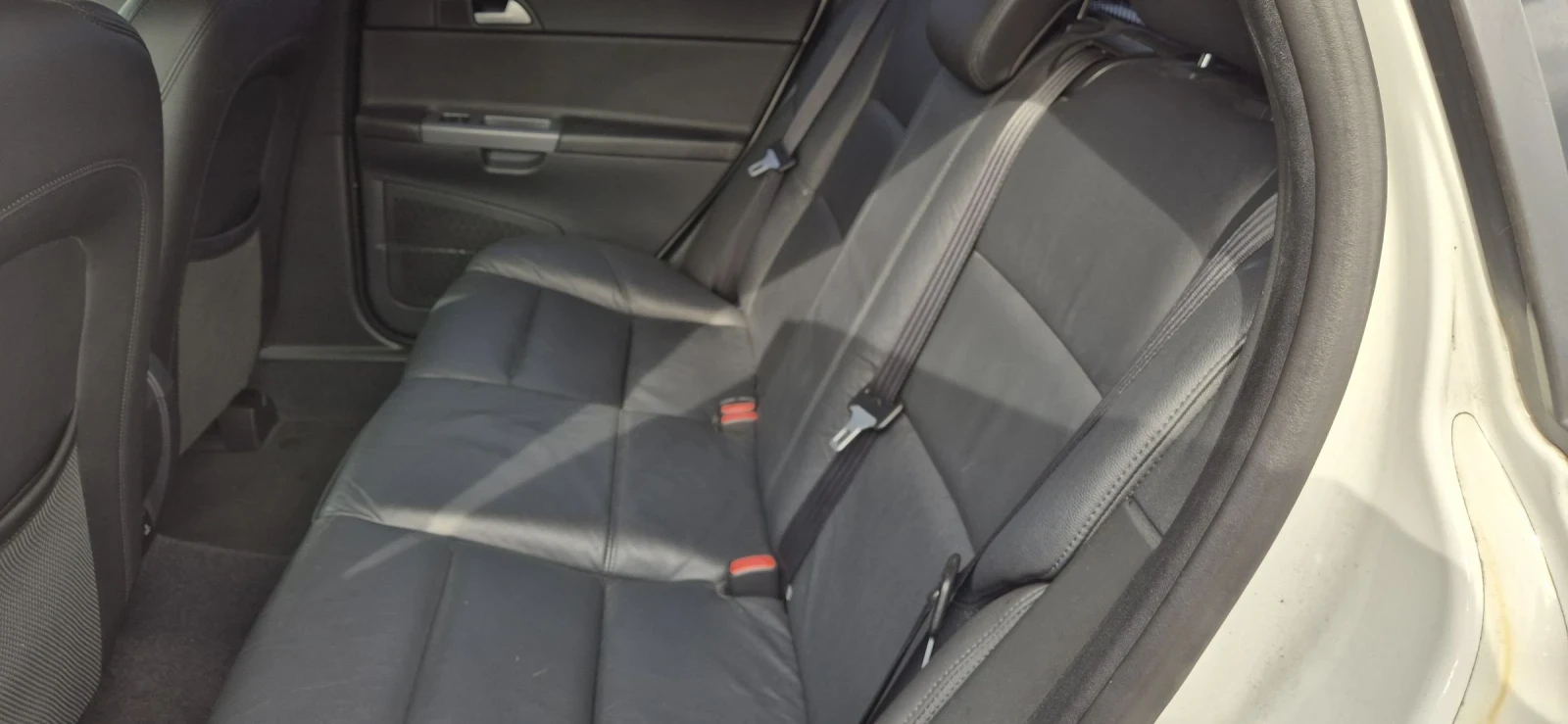 Volvo V50 2.0-145кс.КЛИМА - изображение 10