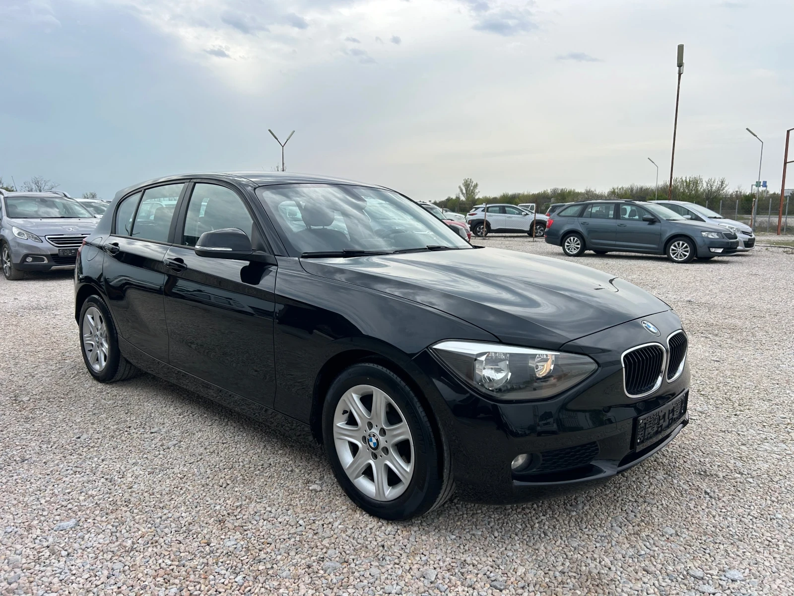 BMW 120 * 2.0D* 143к.с* AUTOMAT* NAVI* , снимка 2 - Автомобили и джипове - 54212757