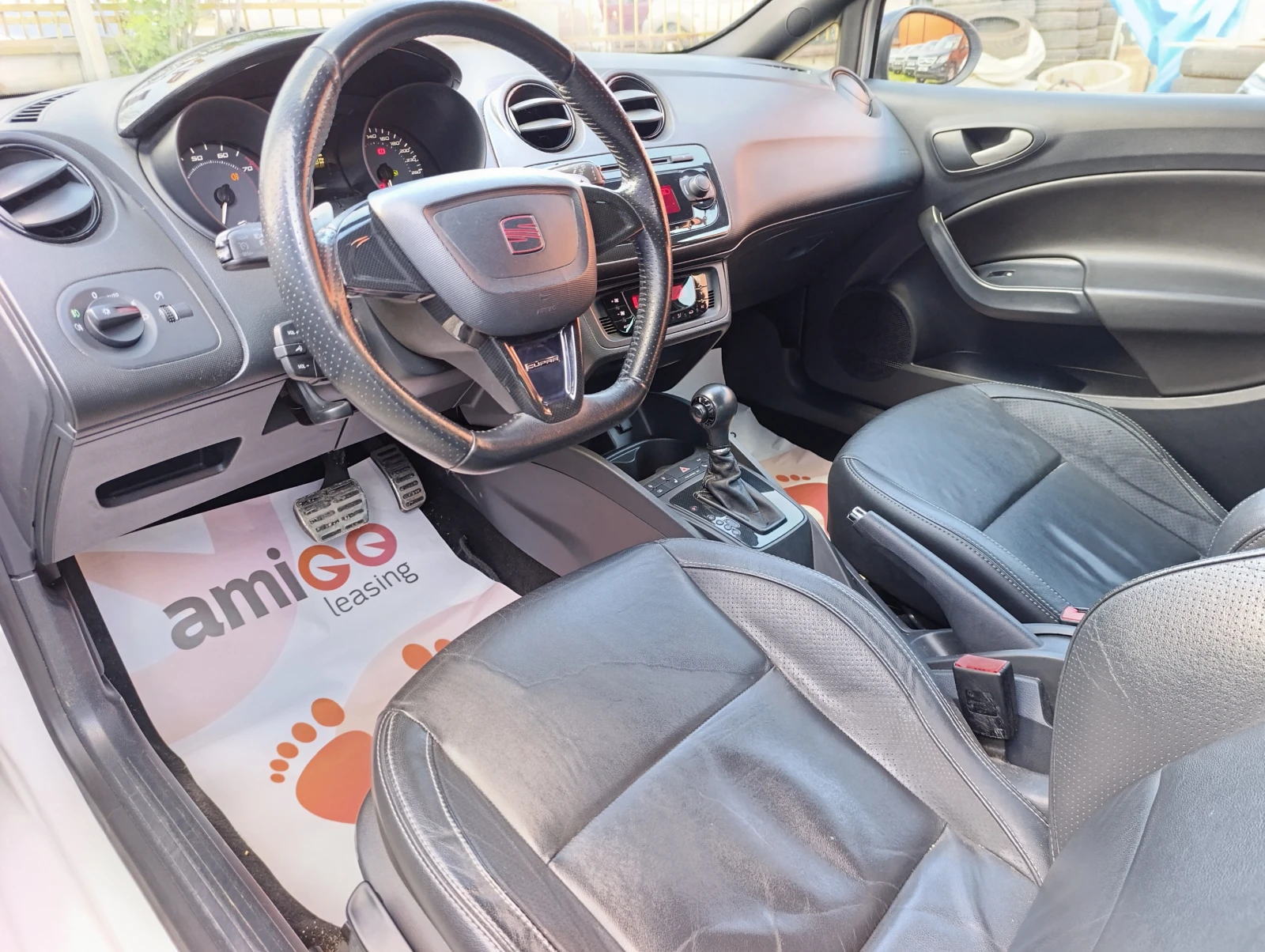 Seat Ibiza 1.4 TSI Cupra R13 DSG, снимка 12 - Автомобили и джипове - 54645209