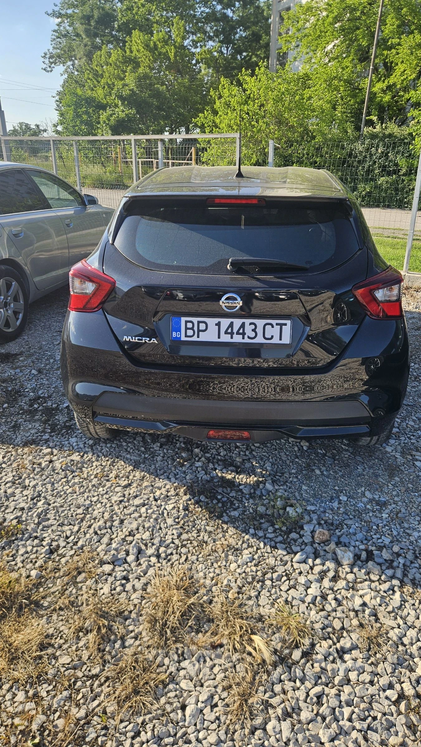 Nissan Micra 1.0turbo.16v.klimatron, снимка 13 - Автомобили и джипове - 54691459
