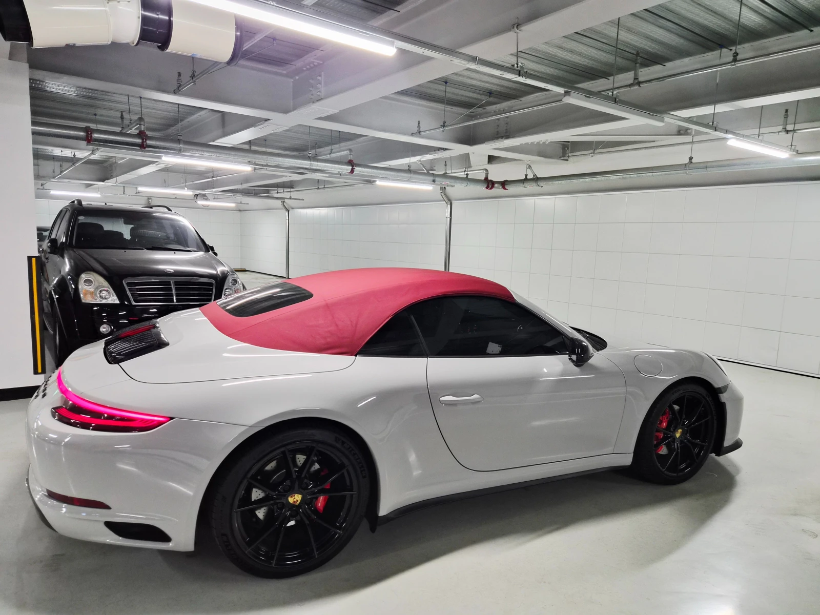 Porsche 911 CARRERA 4* ПОДГРЕВ ВОЛАН* КРАЙНА ЦЕНА, снимка 3 - Автомобили и джипове - 55348663