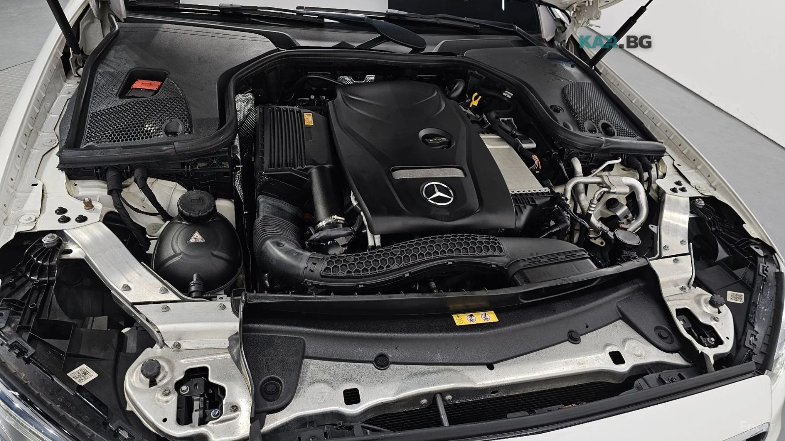 Mercedes-Benz E 300 4MATIC* AMG* 360* PANO* ����* �������*  | Mobile.bg � ����������� 6