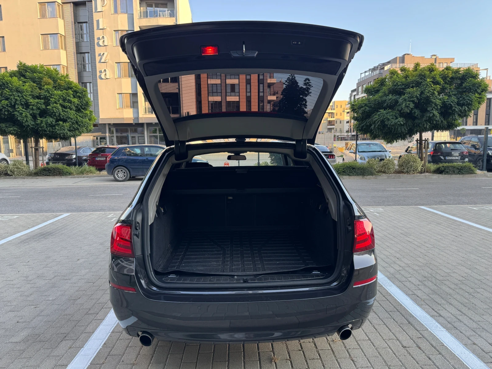 BMW 535 xDrive, снимка 9 - Автомобили и джипове - 55514037