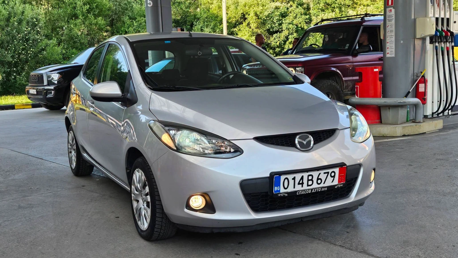 Mazda 2 1.4 Hdi KLIMA/TOP SUSTOQNIE, снимка 9 - Автомобили и джипове - 55806701