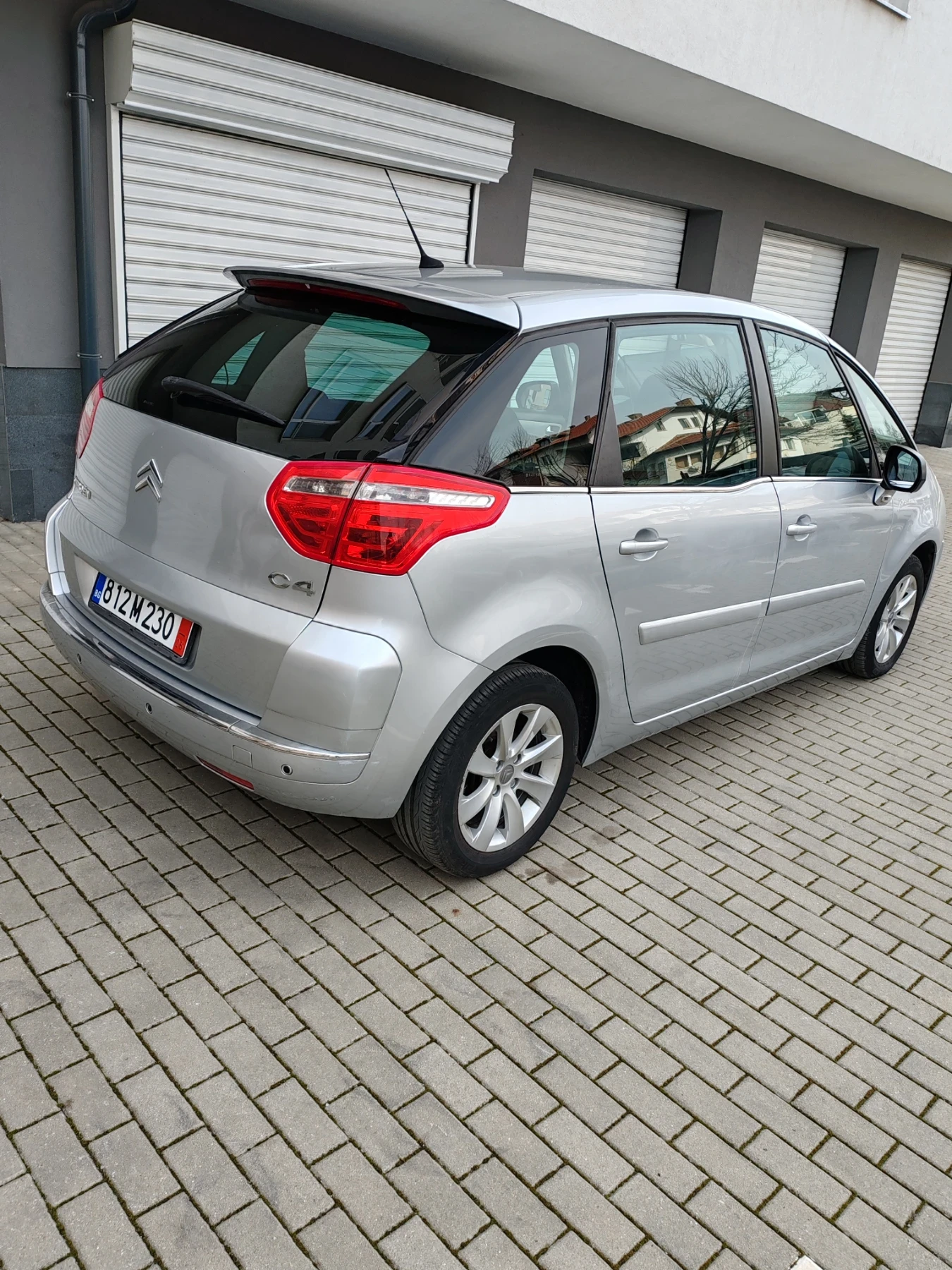 Citroen C4 Picasso, снимка 5 - Автомобили и джипове - 55827720