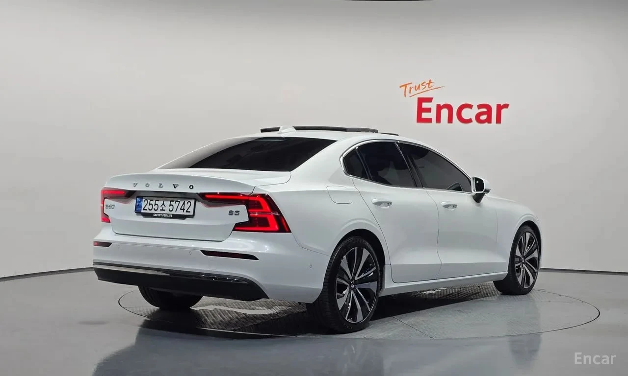 Volvo S60 B5| BOWERS| MASSAGE| HUD| ПАМЕТ| ОБДУХ| 360| PANO|, снимка 2 - Автомобили и джипове - 55871815