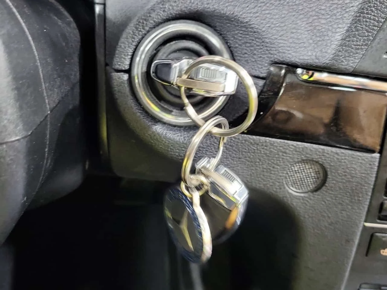Mercedes-Benz E 350  Rwd / CARFAX / ��������� / �������� | Mobile.bg � ����������� 8