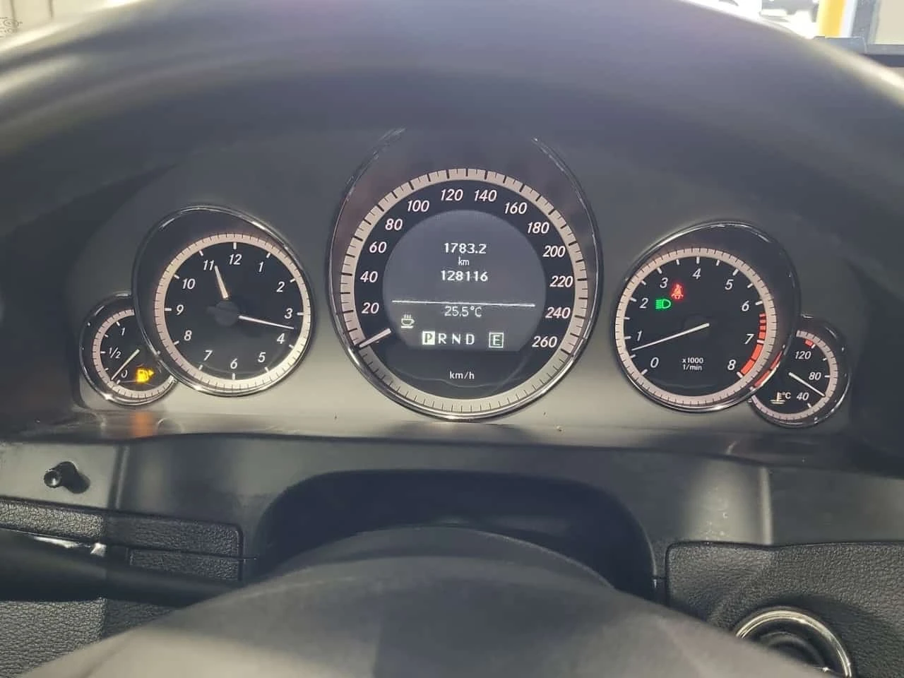 Mercedes-Benz E 350  Rwd / CARFAX / ��������� / �������� | Mobile.bg � ����������� 10