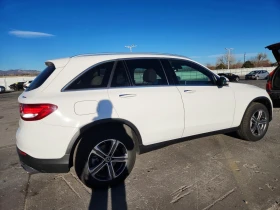 Mercedes-Benz GLC 300 BURMESTER* ПОДГРЕВ* КАМЕРА* КЕЙЛЕС* LANE* ASSIST, снимка 2 - Автомобили и джипове - 53642395