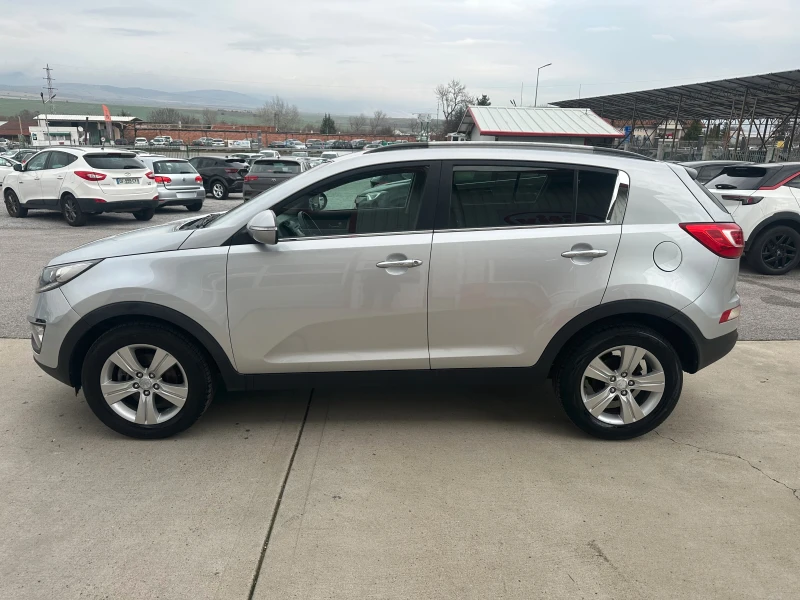 Kia Sportage 1.6i 135ps, снимка 3 - Автомобили и джипове - 52726482