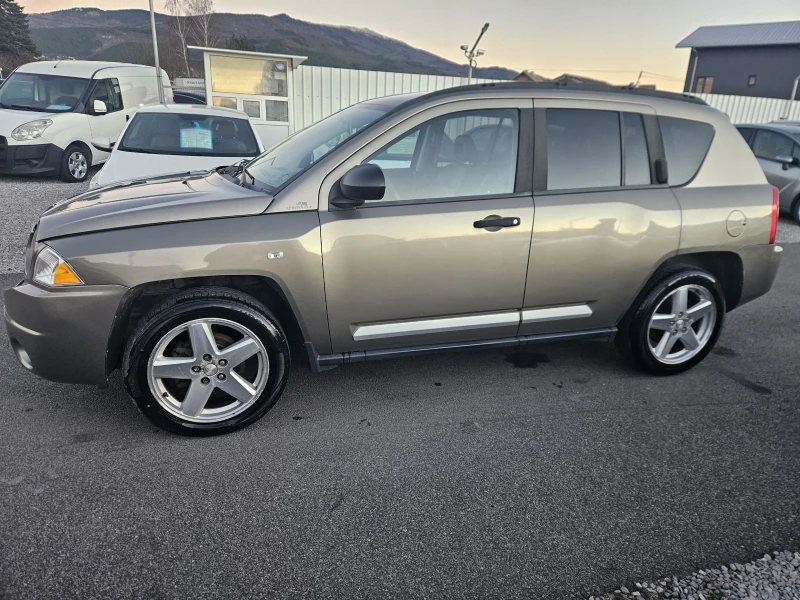 Jeep Compass 2.0TDI NAVI KOJA 4X4, снимка 5 - Автомобили и джипове - 52929900