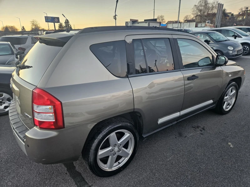 Jeep Compass 2.0TDI NAVI KOJA 4X4, снимка 3 - Автомобили и джипове - 52929900