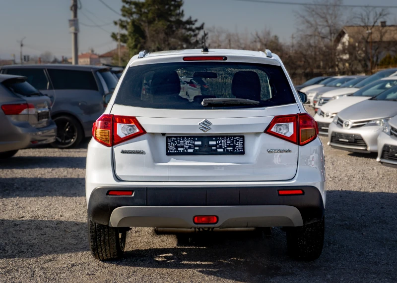 Suzuki Vitara 1.6 бензин КАТО НОВА! ТОП! С ГАРАНЦИЯ!, снимка 4 - Автомобили и джипове - 53164580