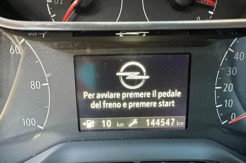 Opel Grandland X 1.6 benz/plug, hibrid/, снимка 13 - Автомобили и джипове - 53422454