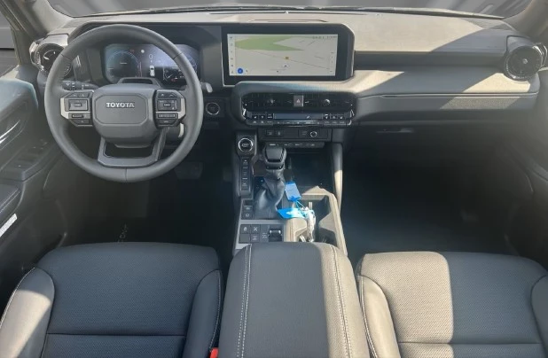 Toyota Land cruiser 2.8 D-4D = NEW = Executive Гаранция - изображение 8