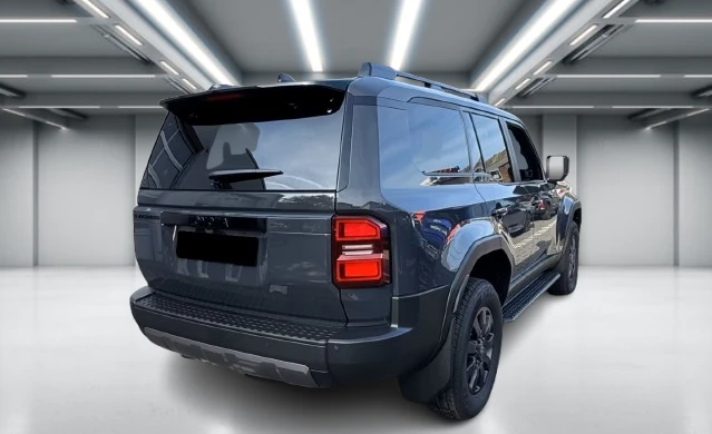 Toyota Land cruiser 2.8 D-4D = NEW = Executive Гаранция - изображение 5