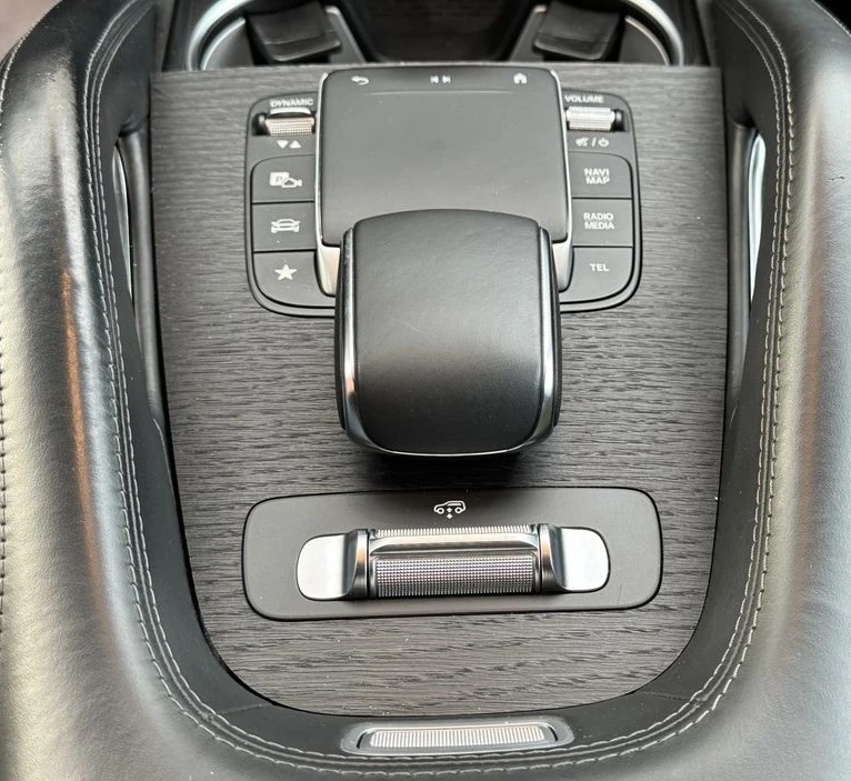 Mercedes-Benz GLS 400 d 4Matic AMG-Line, снимка 8 - Автомобили и джипове - 52837511