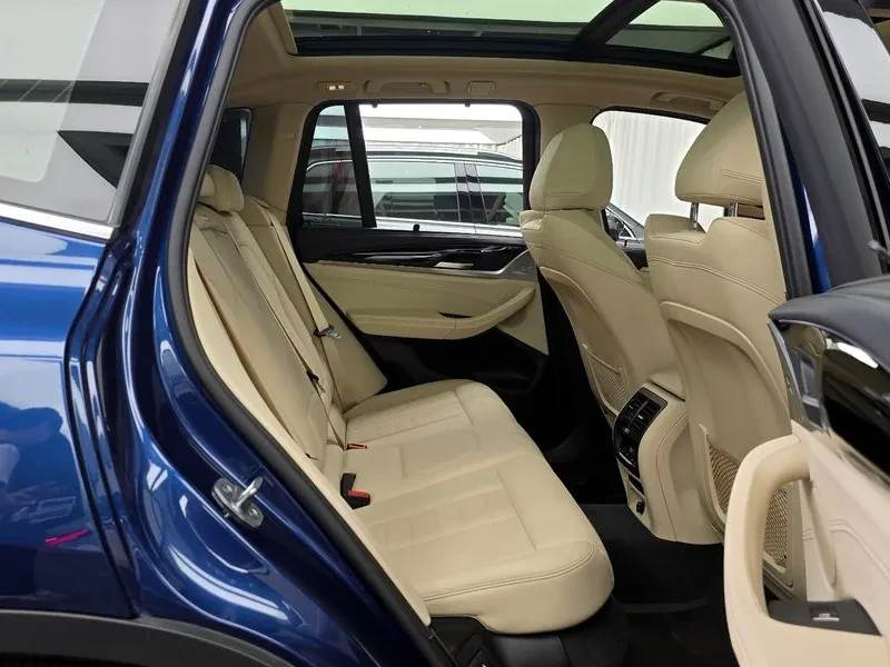 BMW X3 xDrive 20D, снимка 11 - Автомобили и джипове - 55103515