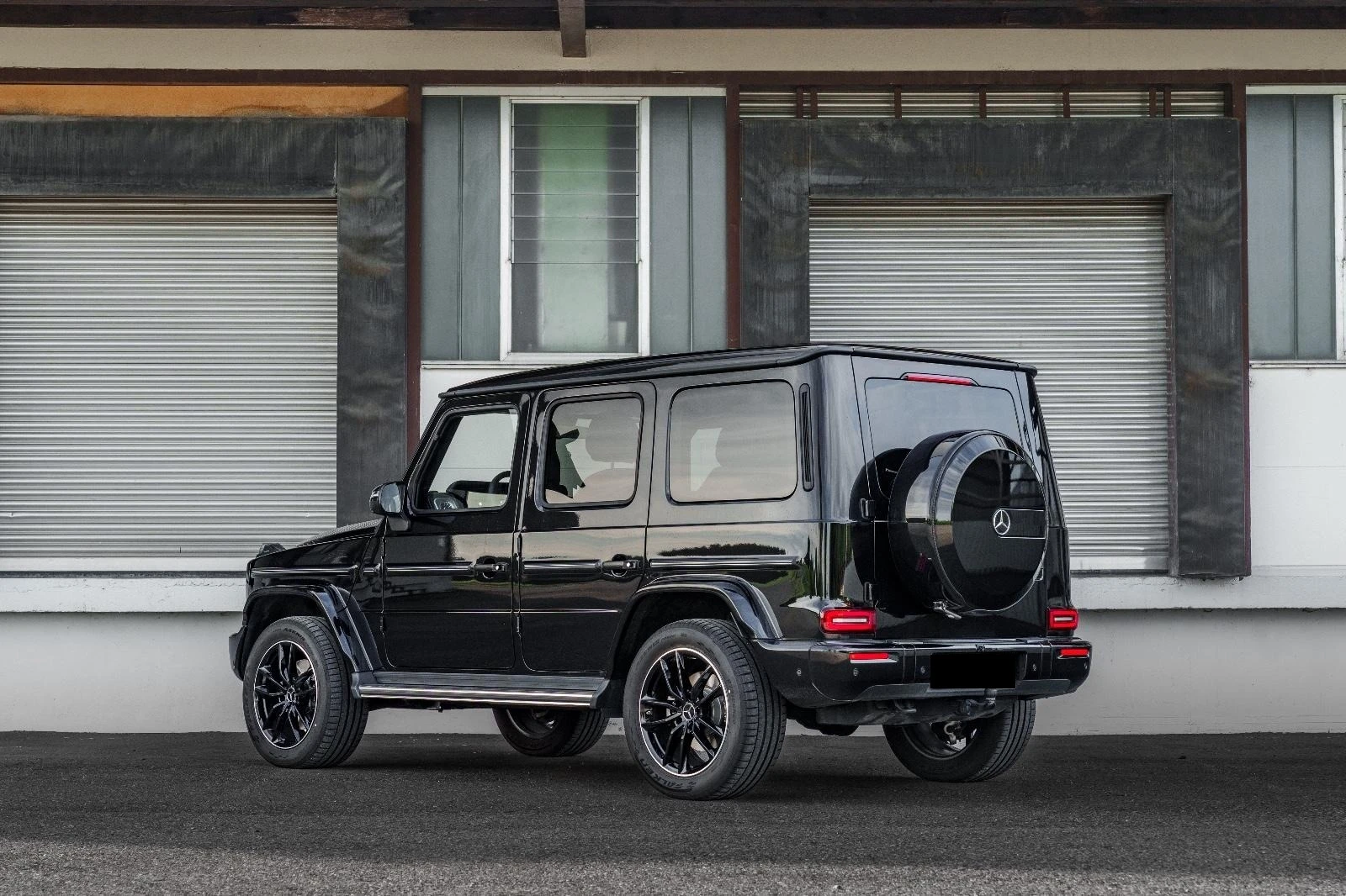 Mercedes-Benz G 450 d/AMG/FACELIFT/4-MATIC/EXCLUSIV/BURM/NIGHT/DESIGNO - изображение 5