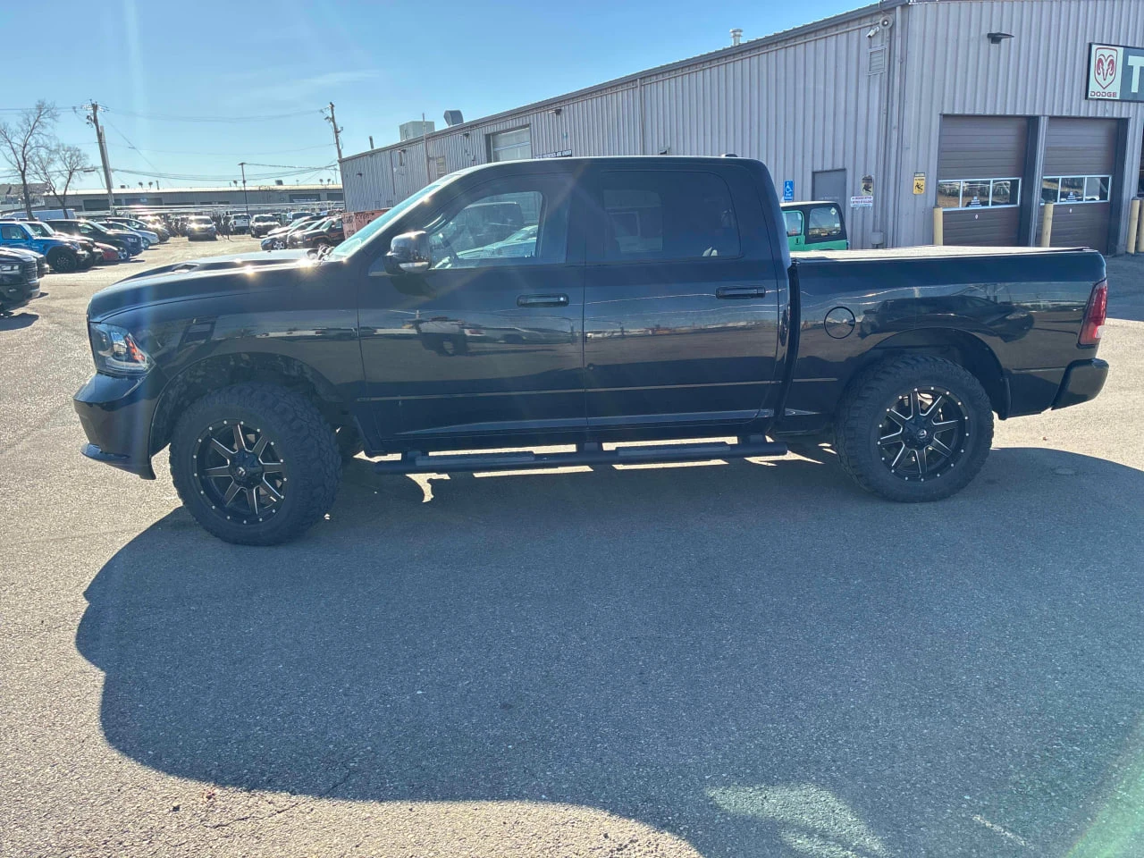 Dodge RAM 1500 CARFAX* АВТОФИНАНСИРАНЕ БЕЗ ПЪРВОНАЧАЛНА ВНОСКА - изображение 2