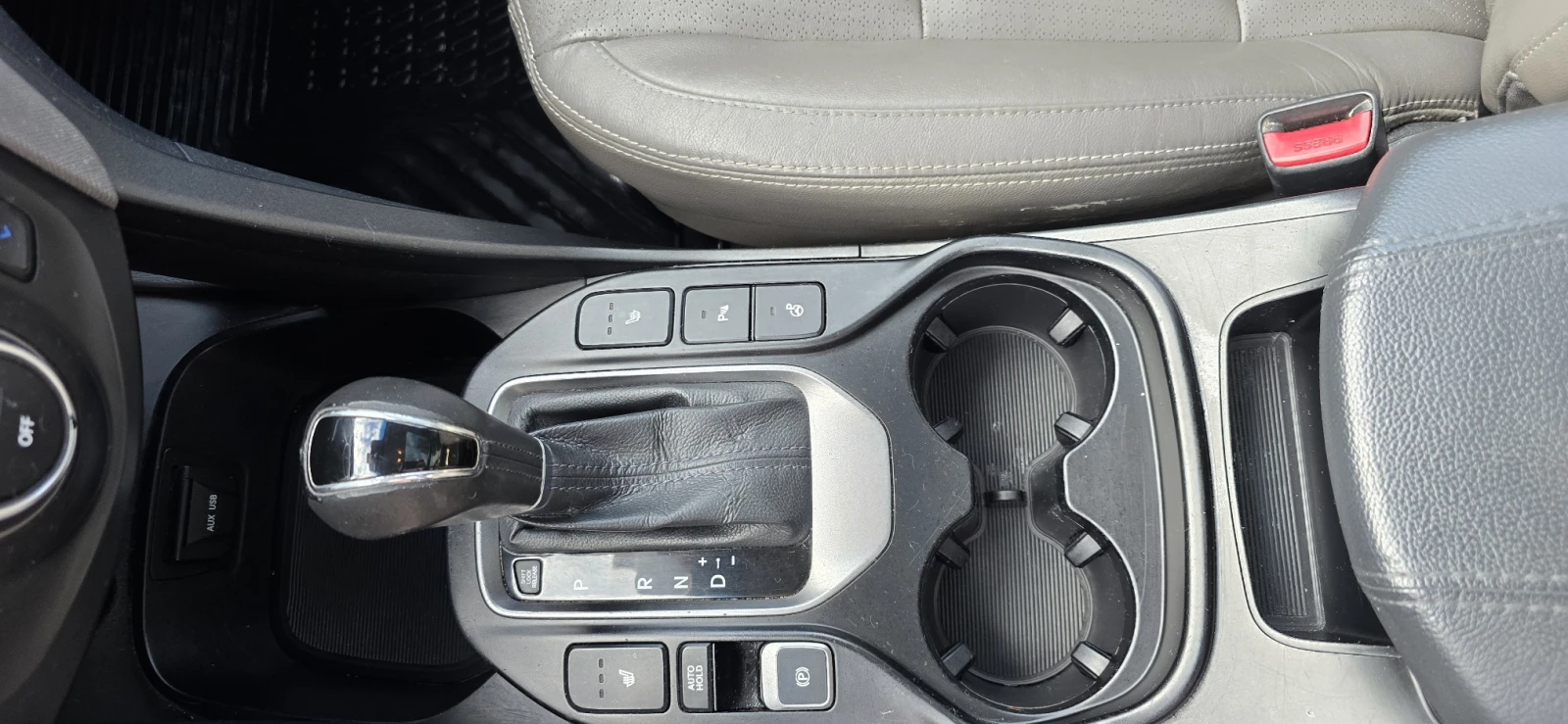 Hyundai Santa fe 2.2 CRDI 4x4 Premium - изображение 8