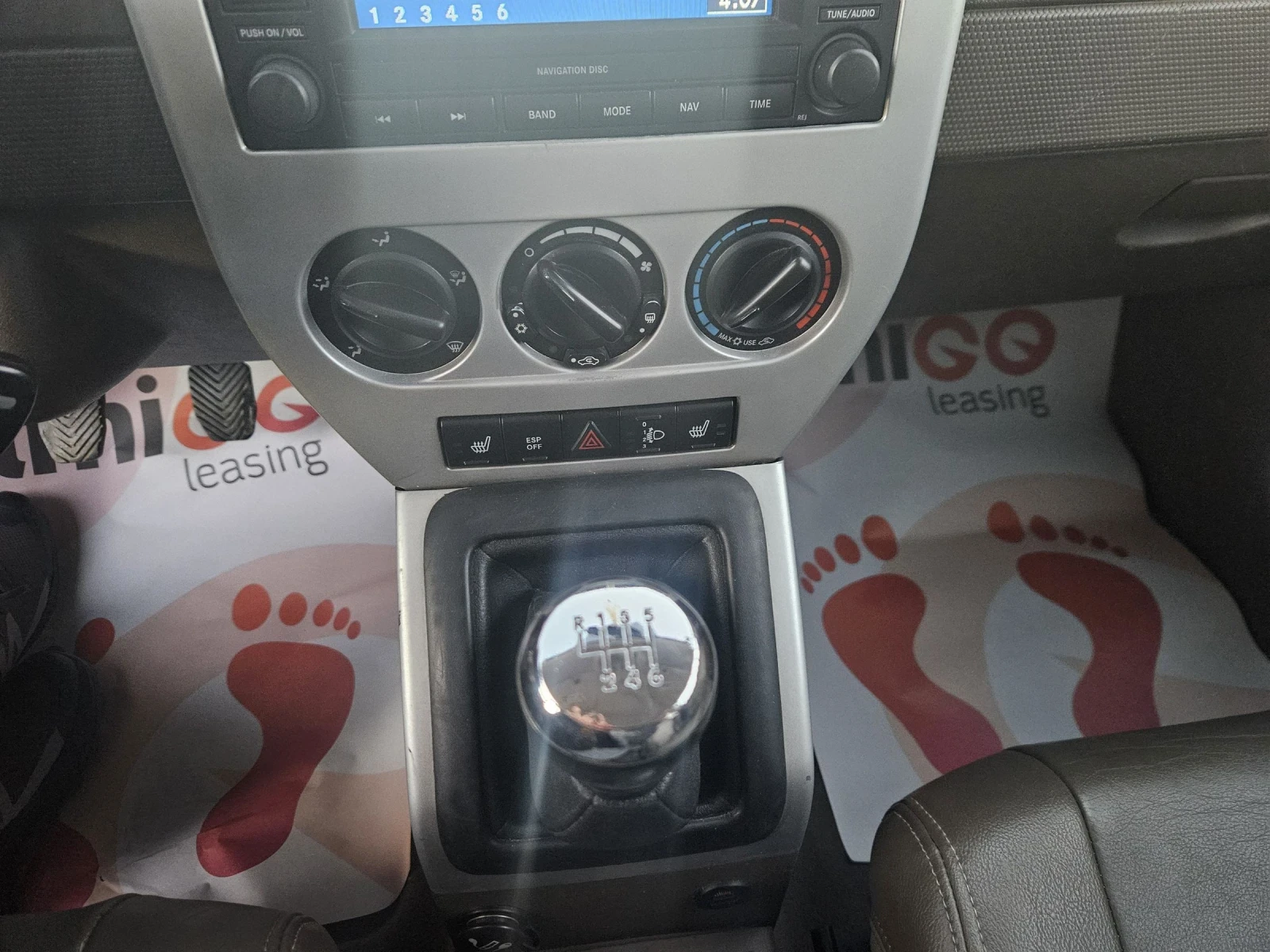 Jeep Compass 2.0TDI NAVI KOJA 4X4 - изображение 9