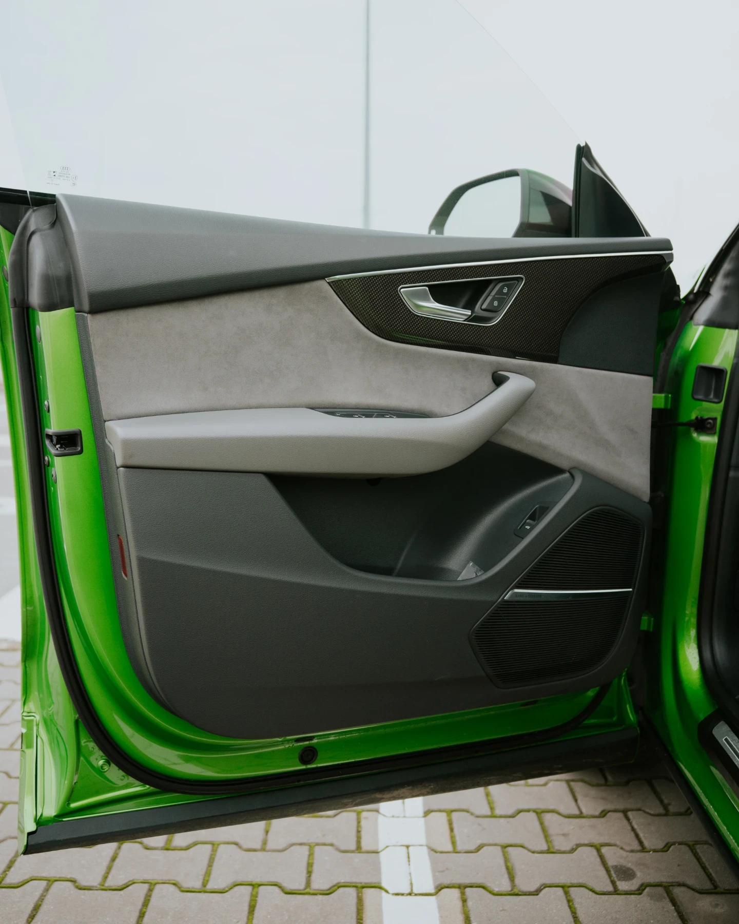 Audi SQ8 SQ8 4.0 TDI S-LINE - изображение 9