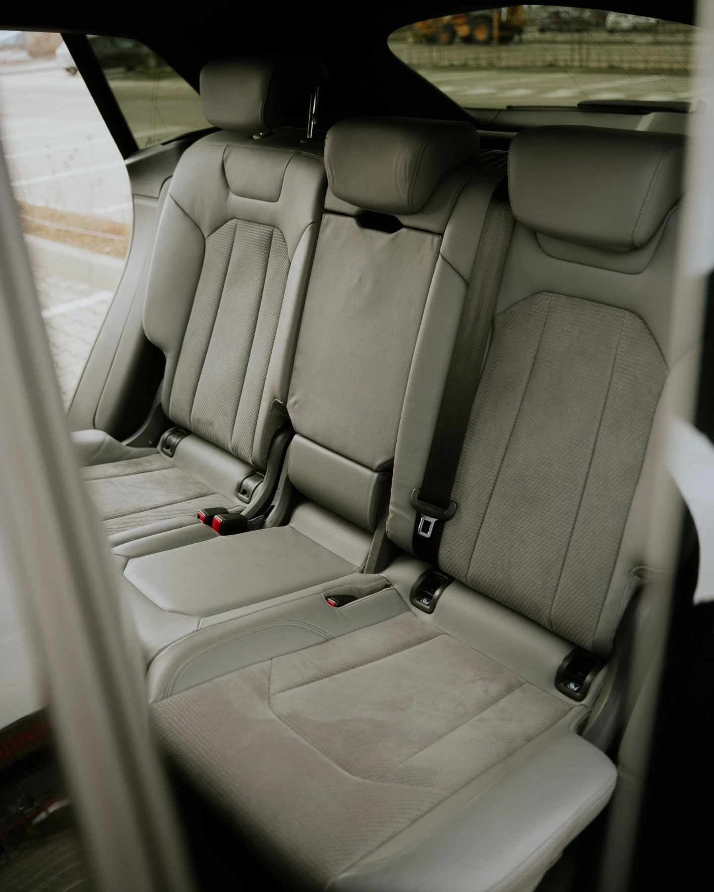 Audi SQ8 SQ8 4.0 TDI S-LINE, снимка 15 - Автомобили и джипове - 53247511