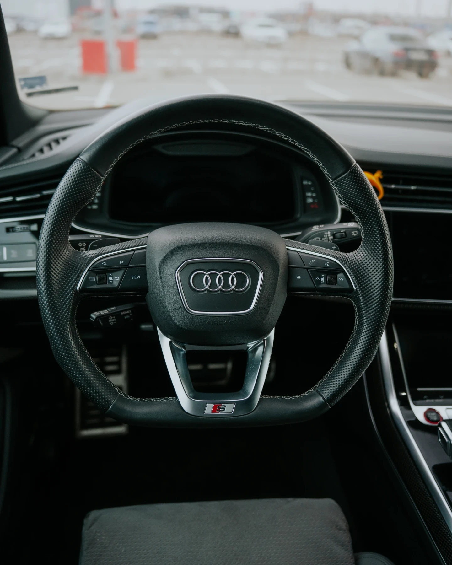Audi SQ8 SQ8 4.0 TDI S-LINE, снимка 11 - Автомобили и джипове - 53247511