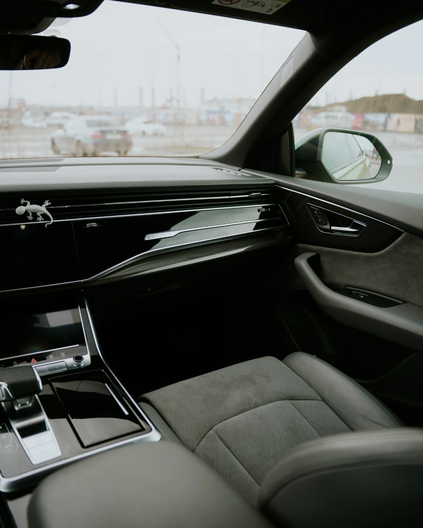 Audi SQ8 SQ8 4.0 TDI S-LINE, снимка 13 - Автомобили и джипове - 53247511