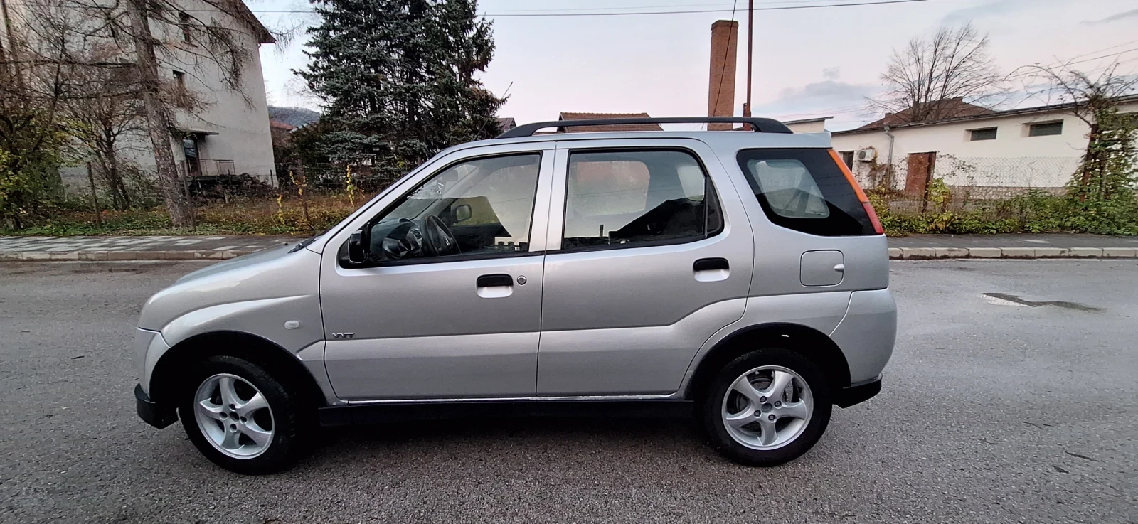 Suzuki Ignis 1.3, 4x4, ��� | Mobile.bg � ����������� 2