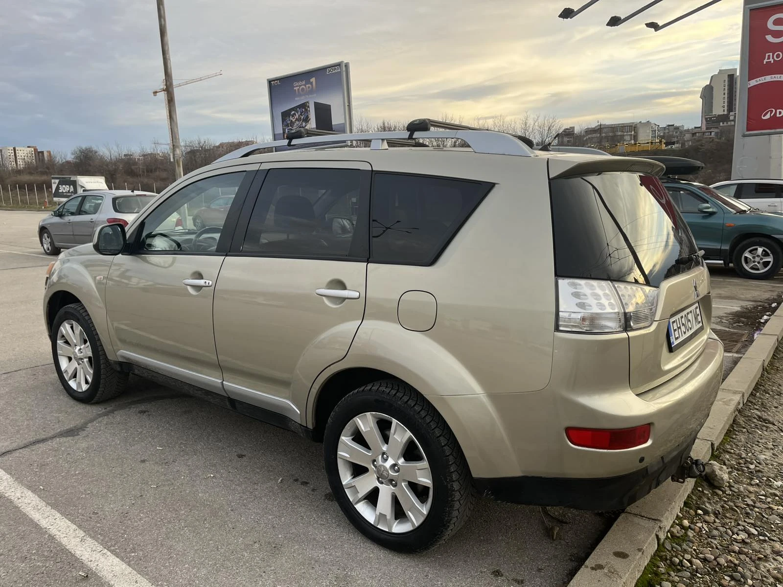 Mitsubishi Outlander 2.0 4x4 | Mobile.bg � ����������� 5