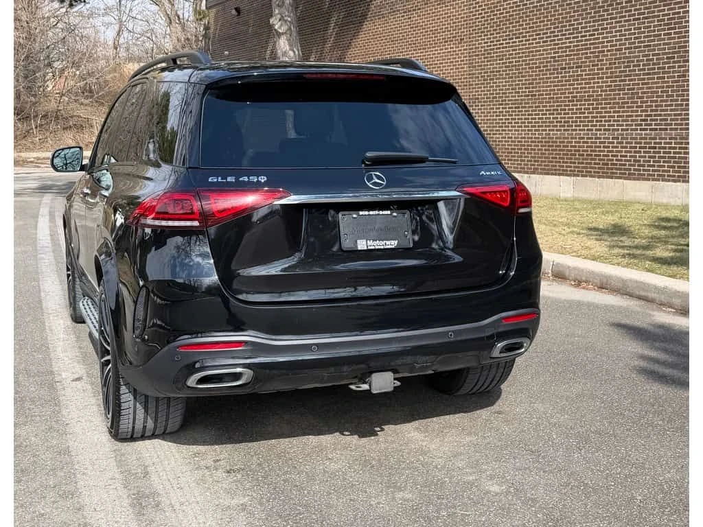 Mercedes-Benz GLE 450 4MATIC SUV/AMG Package/Running boards  CARFAX, снимка 6 - Автомобили и джипове - 54108135