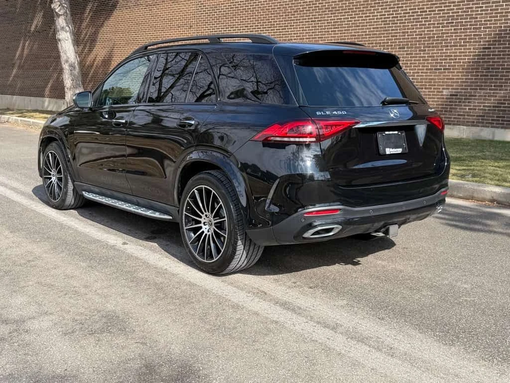 Mercedes-Benz GLE 450 4MATIC SUV/AMG Package/Running boards  CARFAX, снимка 10 - Автомобили и джипове - 54108135