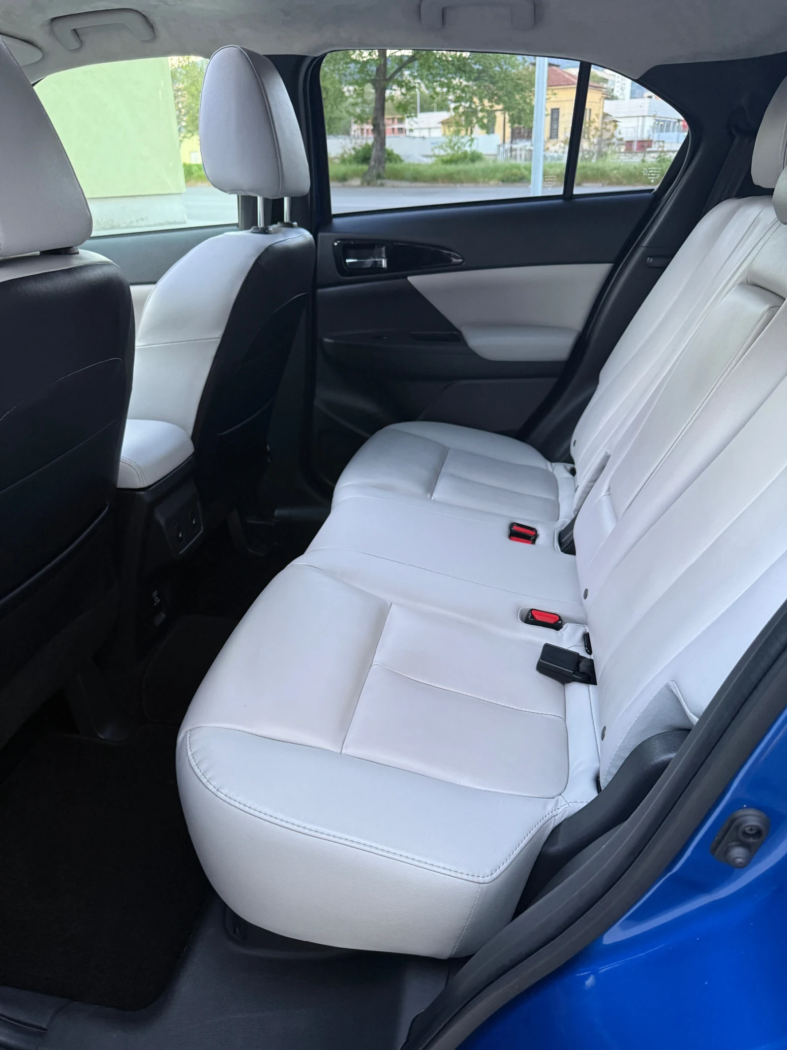Mitsubishi Eclipse Cross 1.5T GT* 360камери* Дистроник* Keyless* , снимка 11 - Автомобили и джипове - 54444587