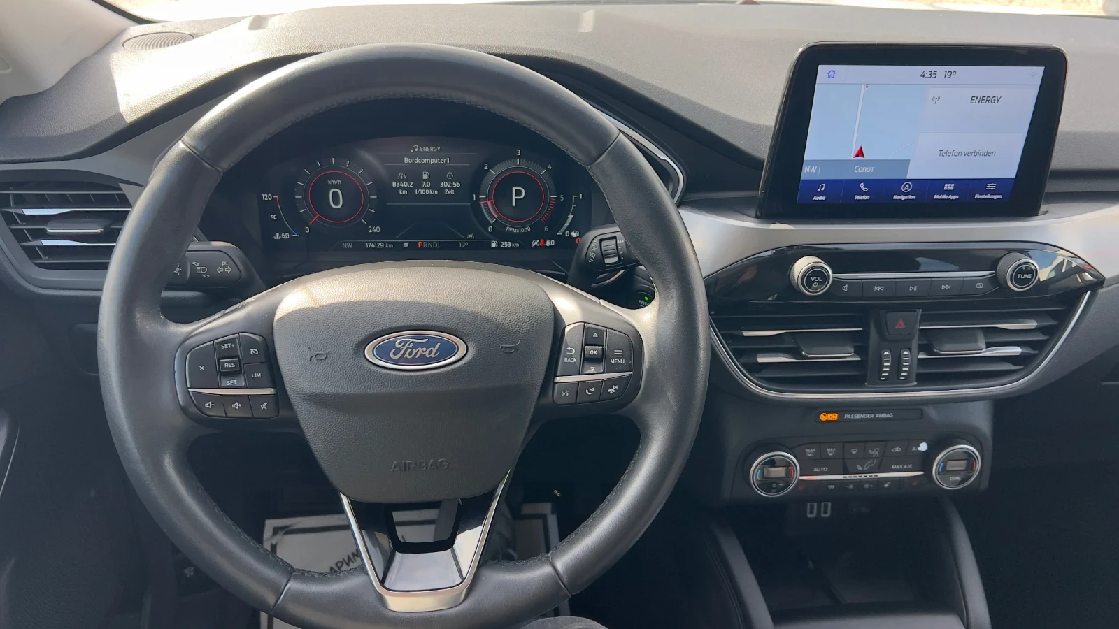 Ford Kuga 2.0 4x4 evro6 Camera Keyless Top Top, снимка 7 - Автомобили и джипове - 54542372