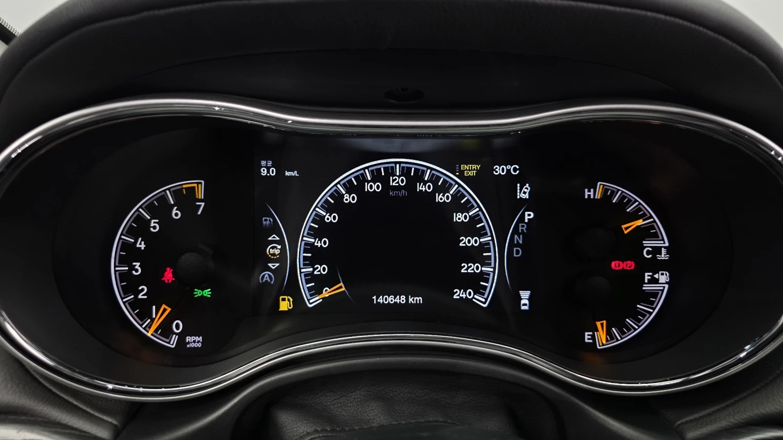 Jeep Grand cherokee SUMMIT ' DISTRONIC ' FULL, снимка 8 - Автомобили и джипове - 55903361