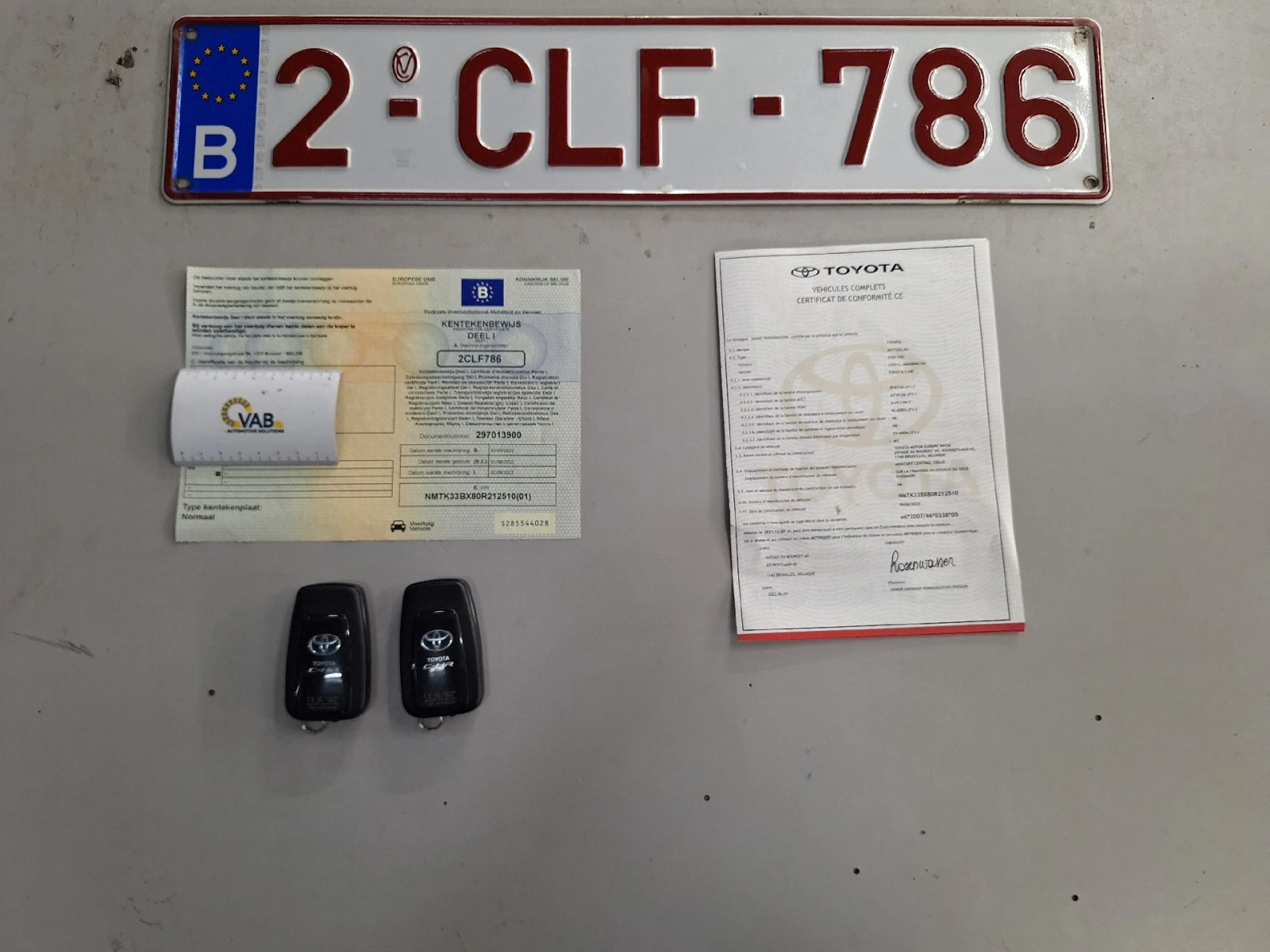 Toyota C-HR 1.8 C-Enter ����������� | Mobile.bg � ����������� 17