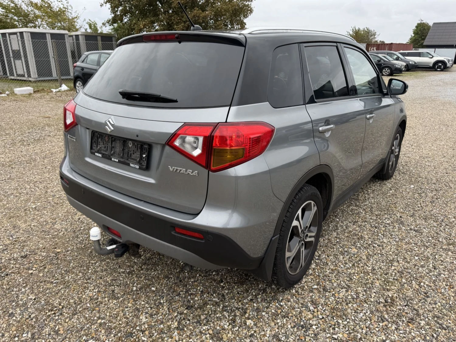 Suzuki Vitara Exclusive 1.6 Бензин, снимка 2 - Автомобили и джипове - 56251996