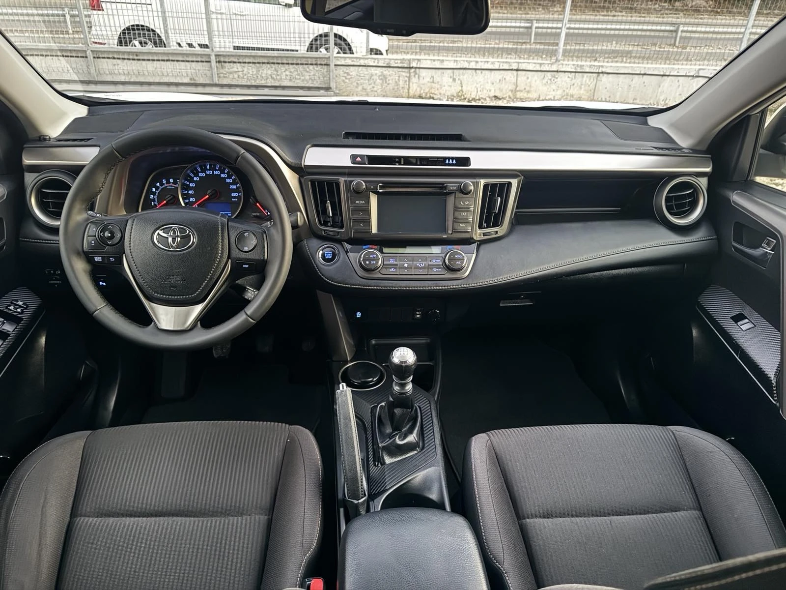 Toyota Rav4 2.0D4D* NAVI* LED* KAMERA* 2014G* TOP, снимка 12 - Автомобили и джипове - 56299730