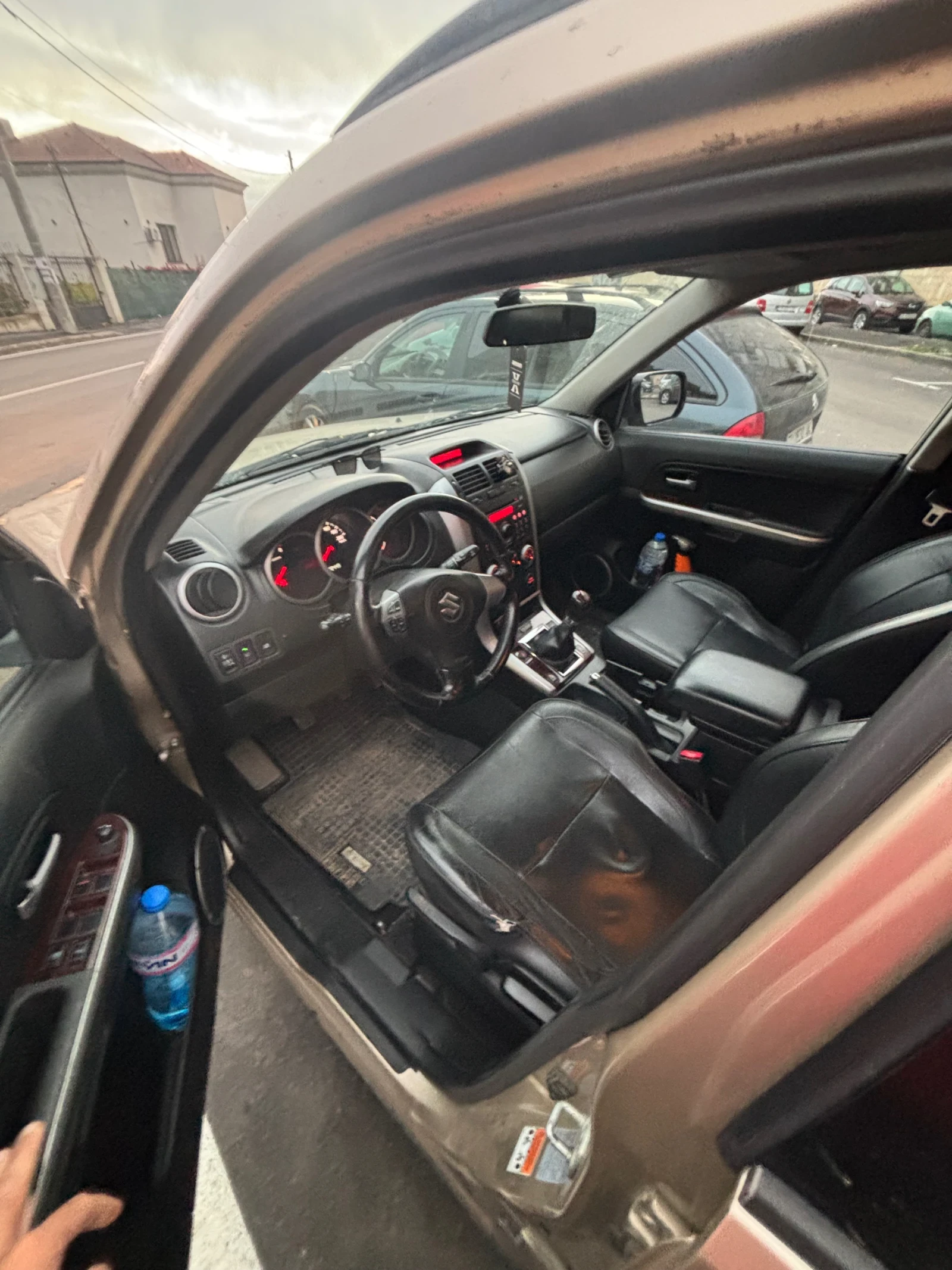 Suzuki Grand vitara, снимка 7 - Автомобили и джипове - 56630032