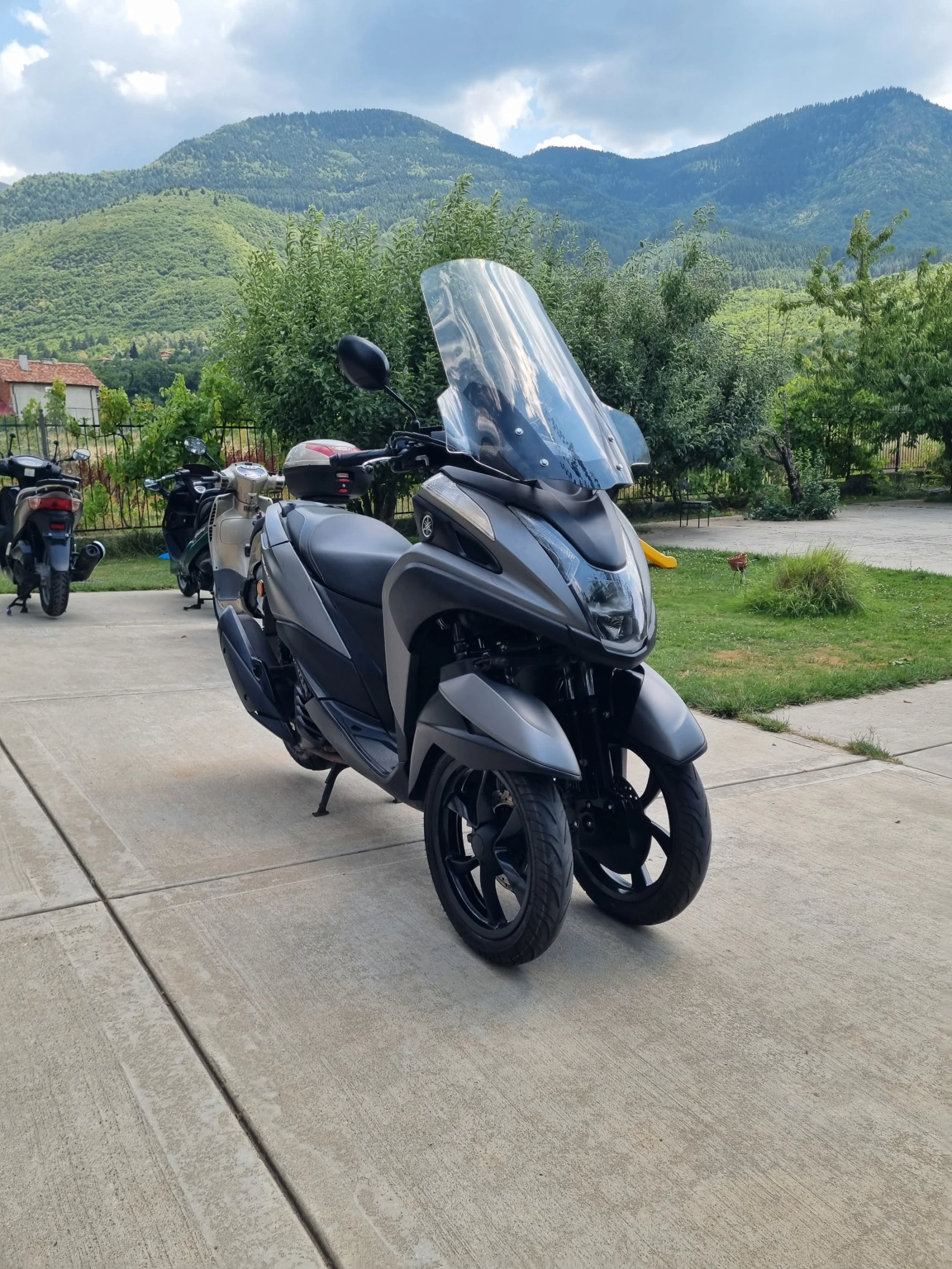 Yamaha Tricity LEED 125i 2017  - изображение 4