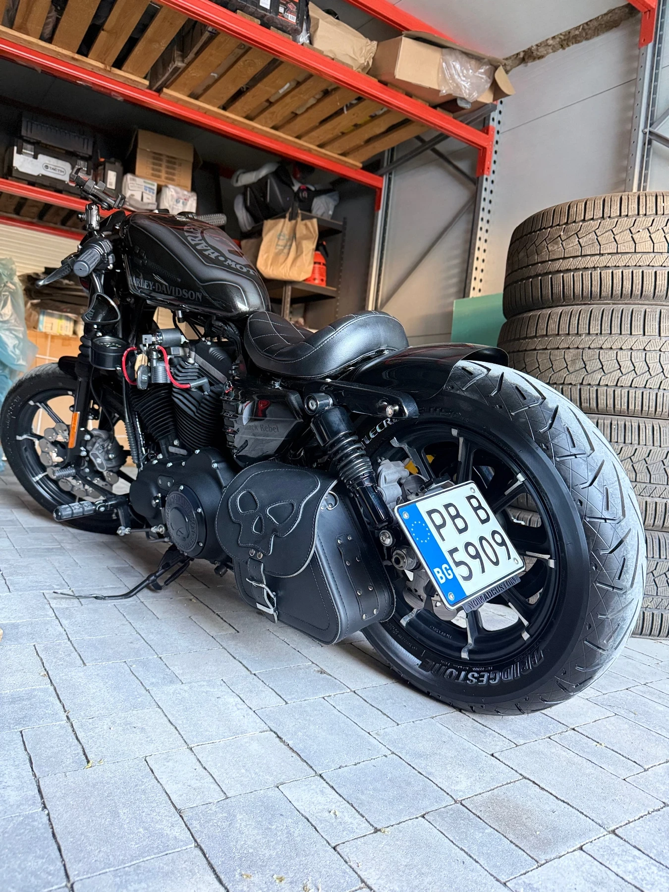 Harley-Davidson Sportster 883 Iron Fully customised 