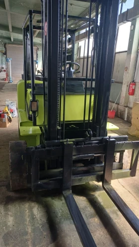 ������� Clark 40D | Mobile.bg � ����� ������ 3